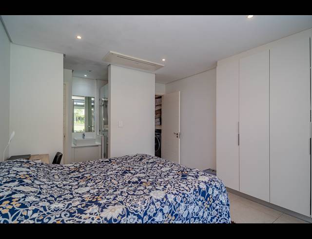 2 BEDROOM APARTMENT TO LET IN SIBAYA PRECINCT